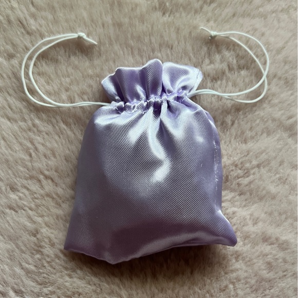 Lilac Beaded Necklace and Bracelet Set - Picture 4 of 5